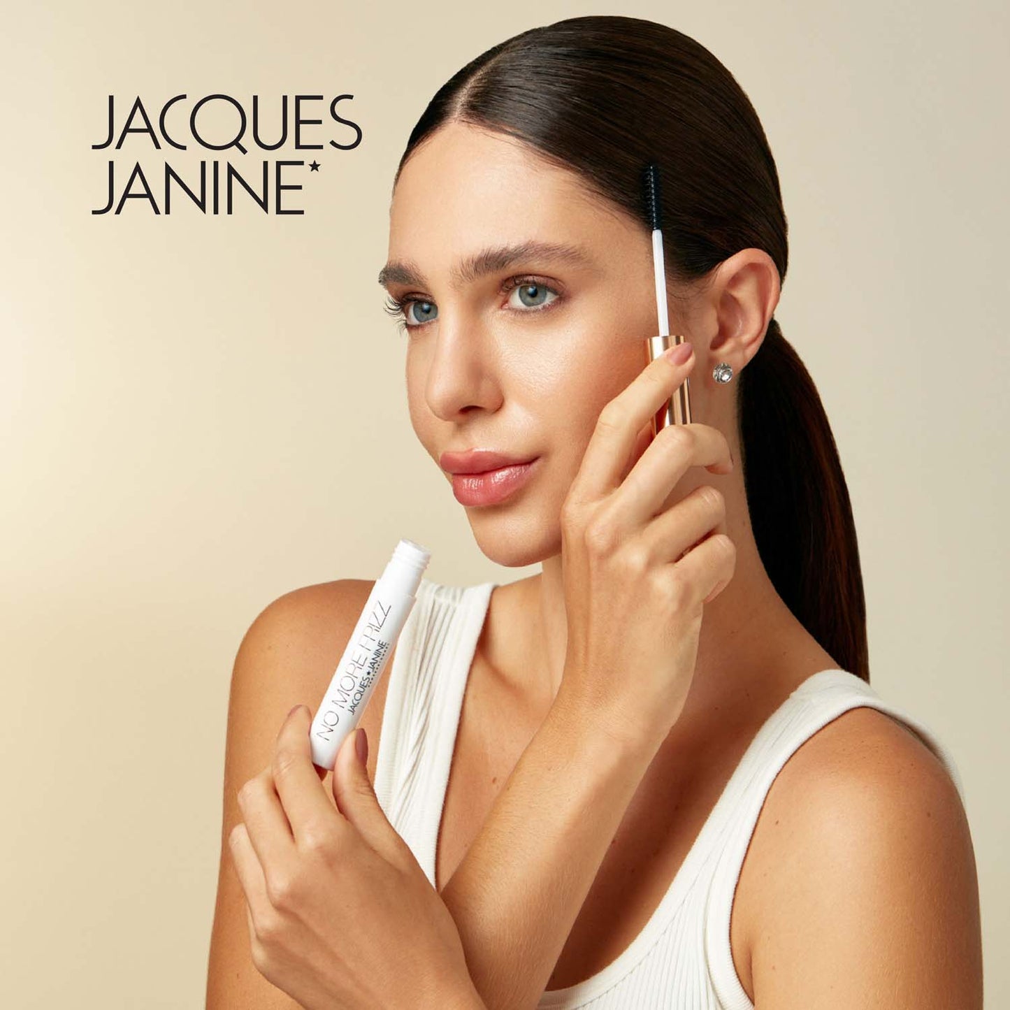 Gel Finalizador No More Frizz, Cepillo efecto clean look y brillo natural 7ml